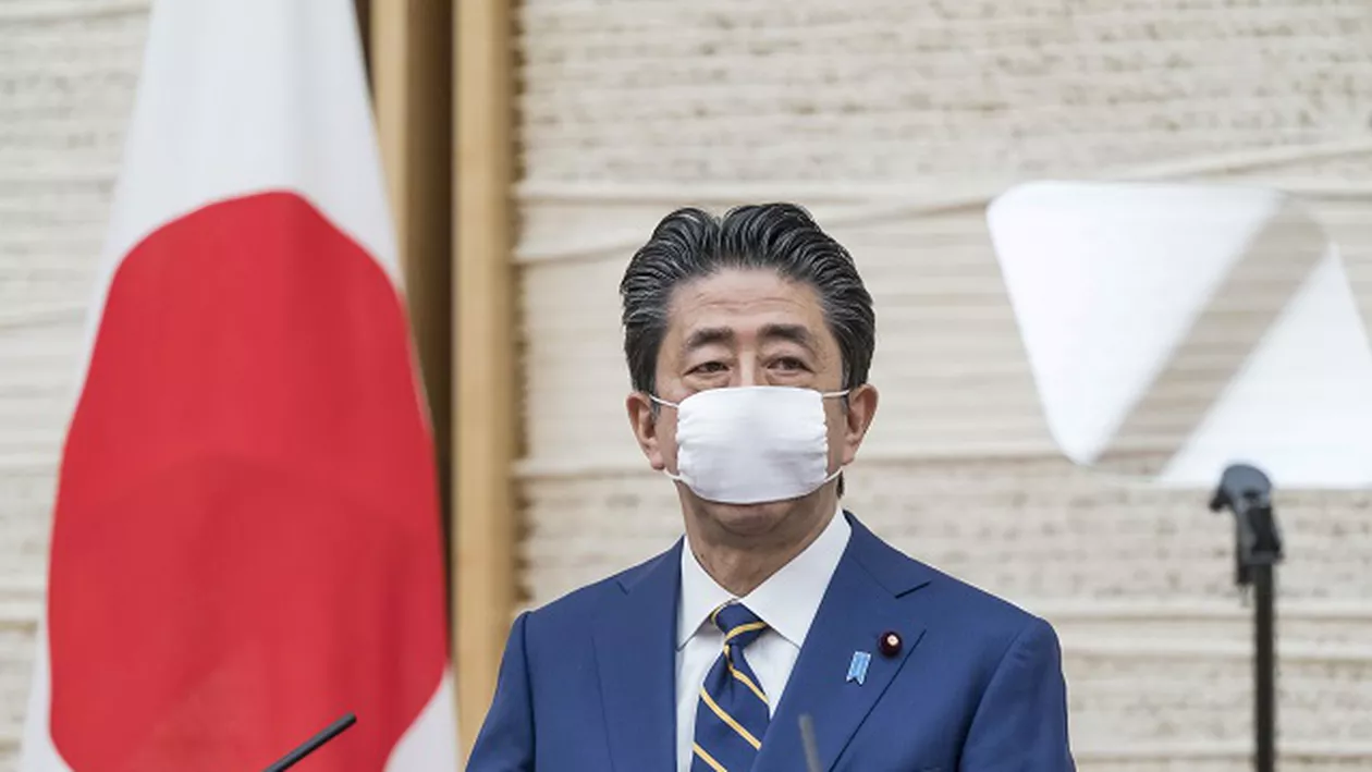 Starea de urgență din Japonia, prelungită până la 31 mai. Premierul Shinzo Abe se consultă cu experții pentru repornirea economiei nipone