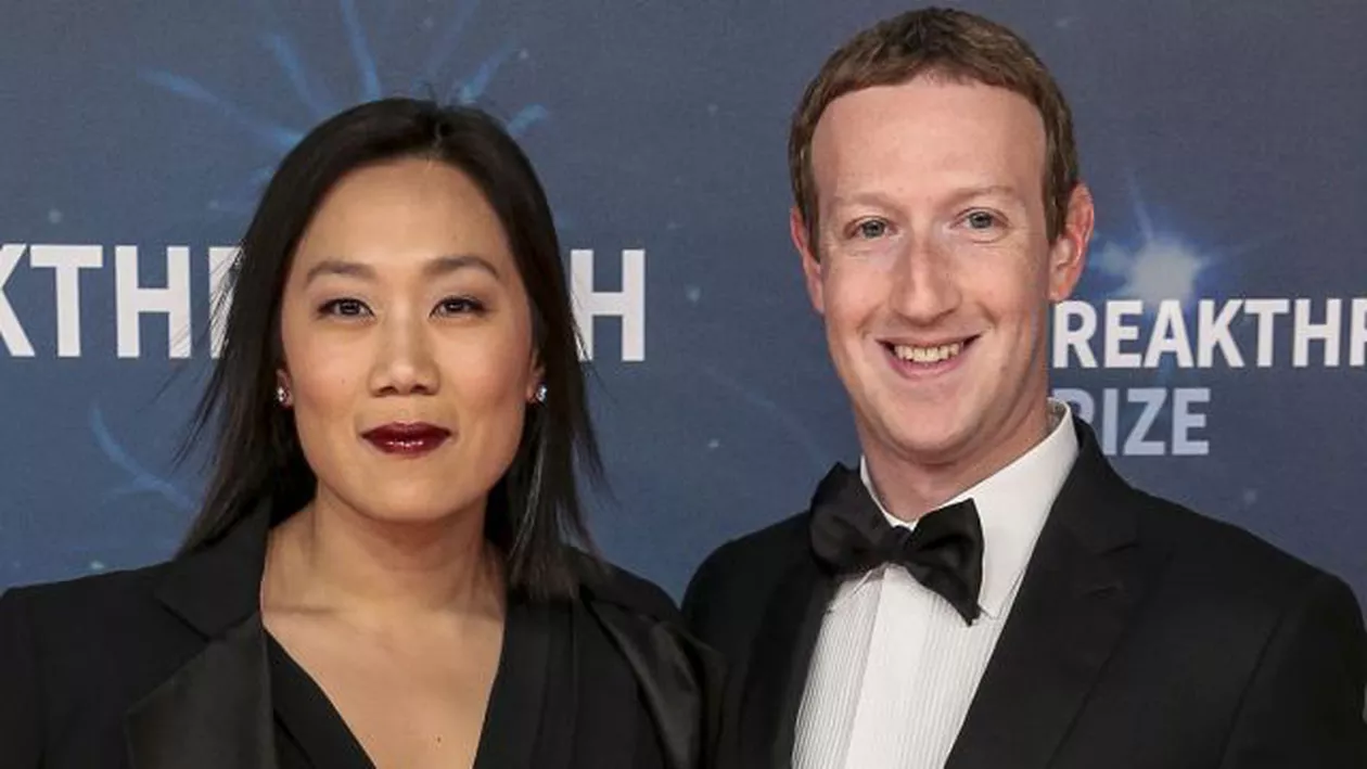 Mark Zuckerberg a împlinit 36 de ani. Ce avere are fondatorul Facebook