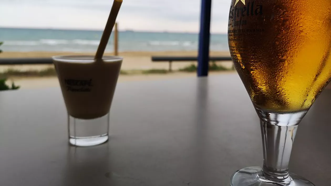 CORONAVIRUS | Patronat, despre sezonul estival: Hotelurile şi restaurantele îşi propun reduceri de tarife