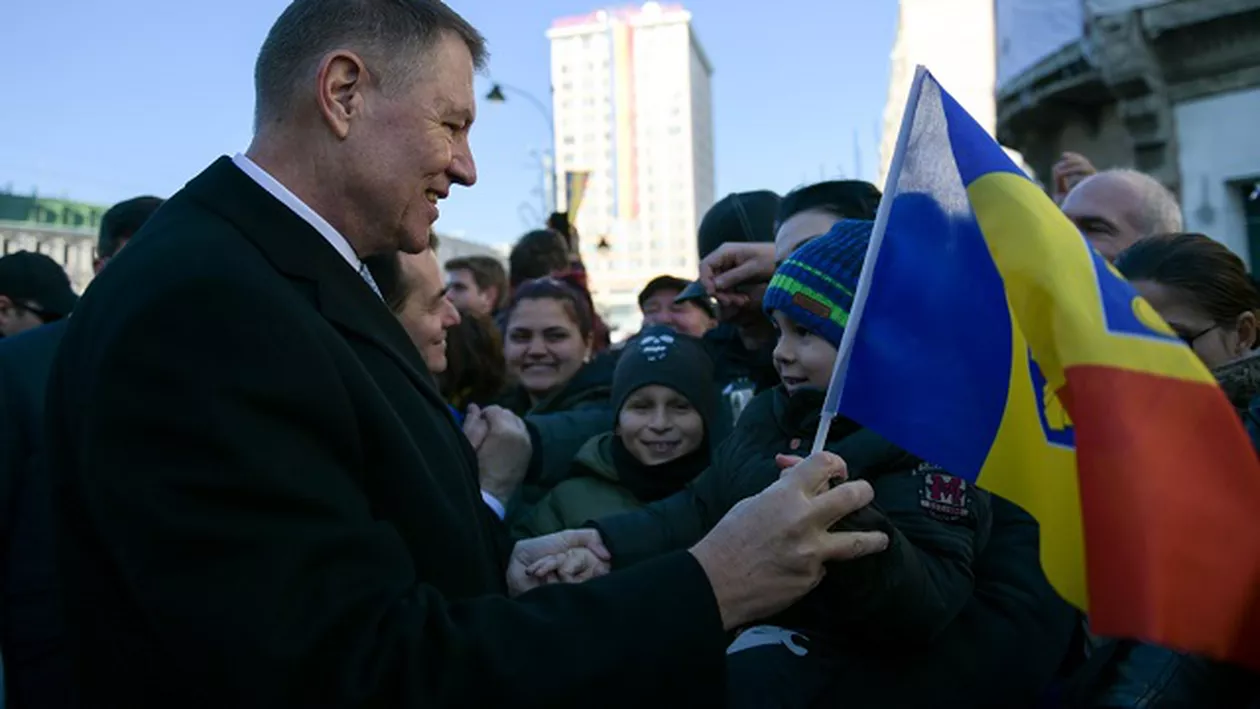 Președintele Klaus Iohannis, de Ziua Românilor de Pretutindeni: „Fiecare român, acolo unde se află, este un ambasador al tradițiilor, culturii și obiceiurilor noastre, al creativității și al spiritului românesc”