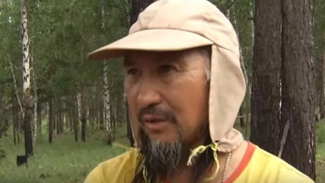 Șamanul siberian care voia să îl exorcizeze pe Putin rămâne internat la psihiatrie. Judecătorii i-au respins cererea de externare