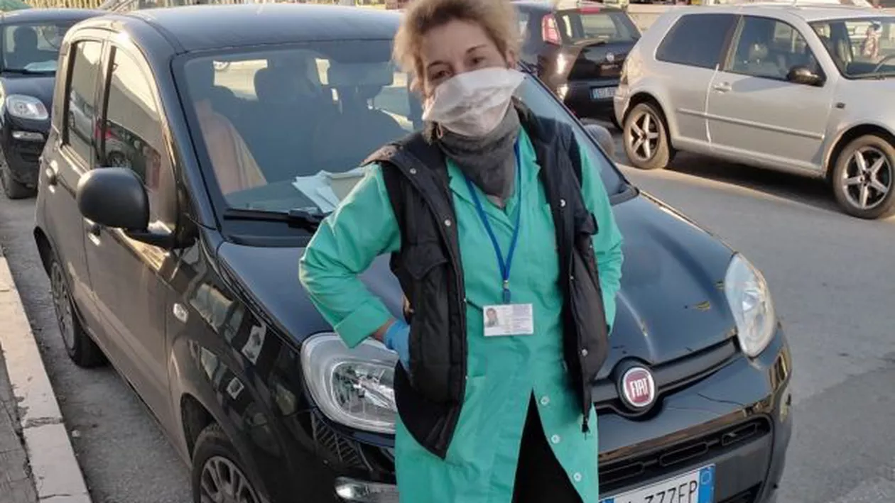 Povestea impresionantă a româncei care a muncit fără bani într-un spital cu sute de bolnavi de Covid-19
