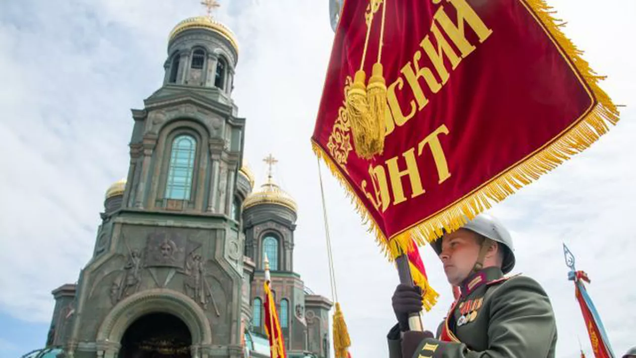 Rusia a inaugurat catedrala dedicată forțelor armate fără a fi decorată cu mozaicul care să îi infățișeze pe Putin şi Stalin (GALERIE FOTO)