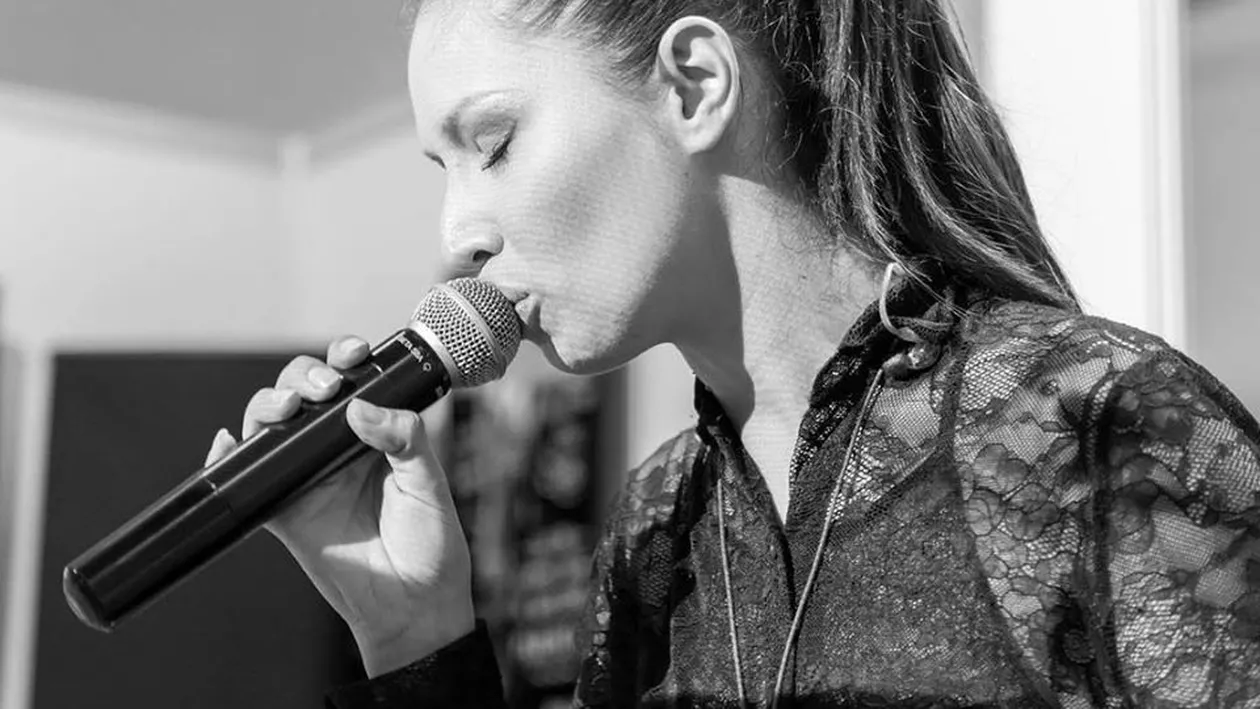 Ce mai face Cristina Bălan, câștigătoarea de la Vocea României din 2015