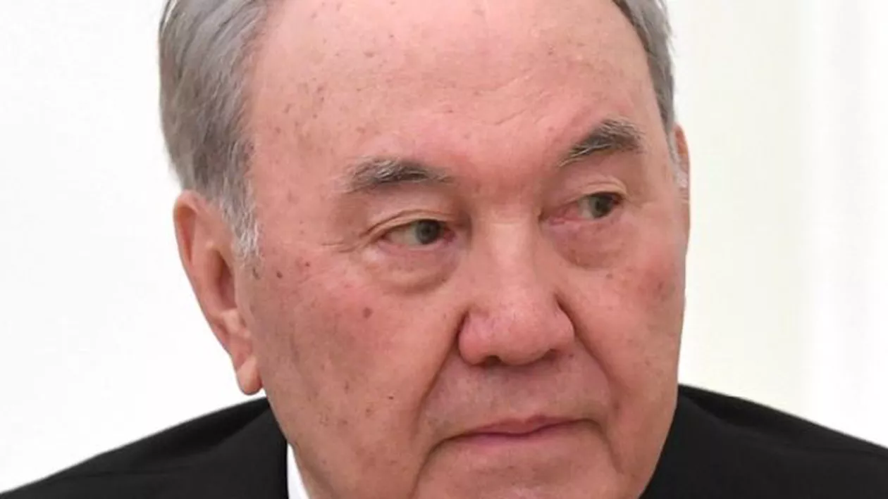 Nursultan Nazarbaev, fost președinte al Kazahstanului timp de trei decenii, infectat cu COVID-19