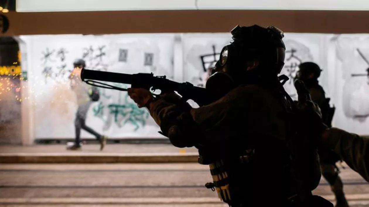 China a adoptat controversata lege privind securitatea naţională în Hong Kong. Se prefigurează cea mai radicală schimbare pentru regiune