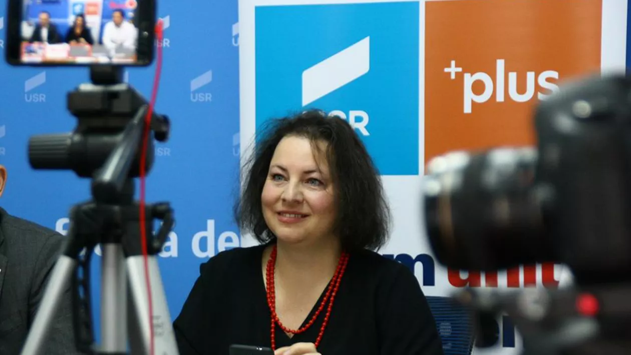 O nouă demisie în USR, cu acuzații că „se dictează pe o singură voce”. Raluca Amariei: Partidul, care a primit pe bună dreptate eticheta de neomarxist, nu mai poate fi salvat