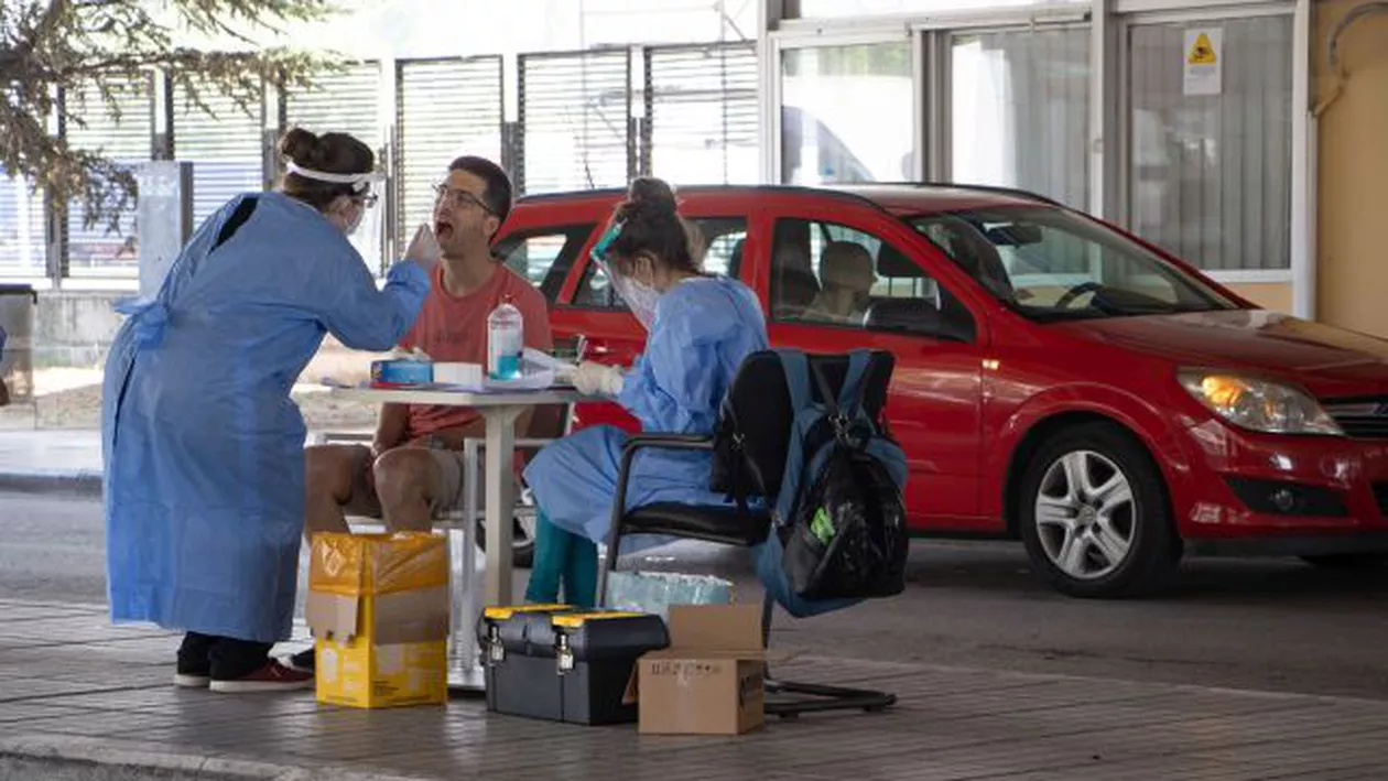 Presa din Grecia: 29 de turiști români și bulgari infectați cu coronavirus la punctul de trecere Kulata – Promachonas