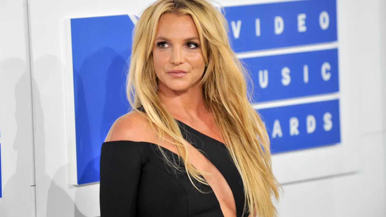 Problemele de sănătate cu care s-a confruntat Britney Spears. Fanii acesteia, îngrijorați pentru artistă
