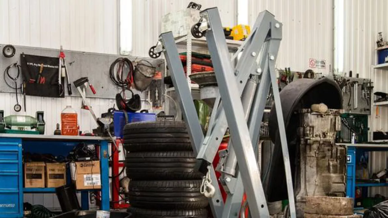 ANPC a dat amenzi de 1,4 milioane de lei mai multor service-uri auto care nu au respectat drepturile consumatorilor. Neregulile constatate