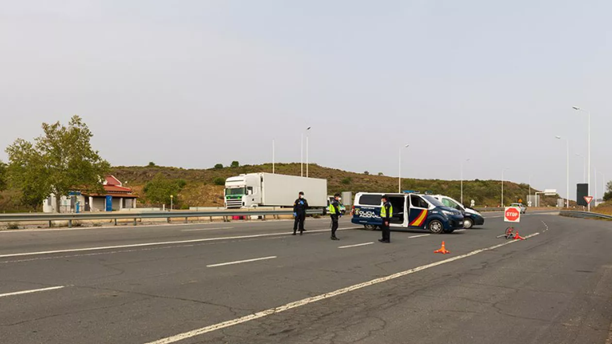 Franța ar putea reînchide granița cu Spania. Numărul de infectări cu COVID-19 a crescut alarmant