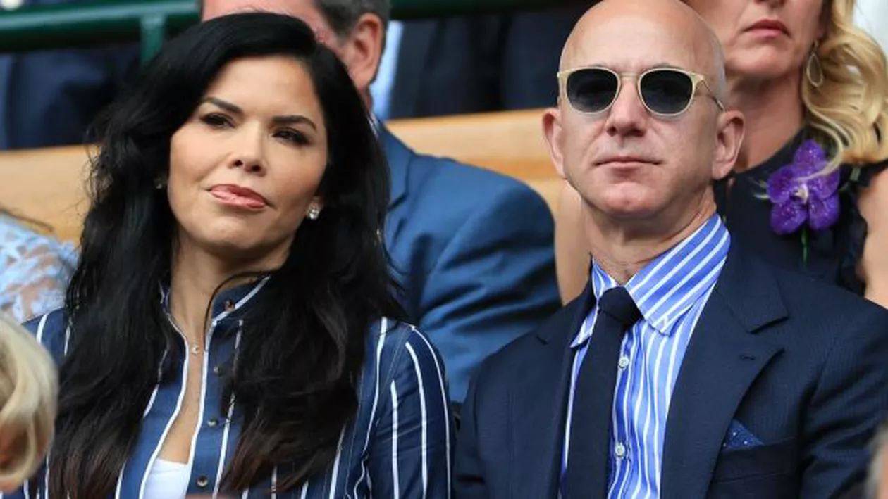 Cine este și cum arată iubita lui Jeff Bezos, cel mai bogat om din lume. Fondatorul Amazon are cu ce se mândri