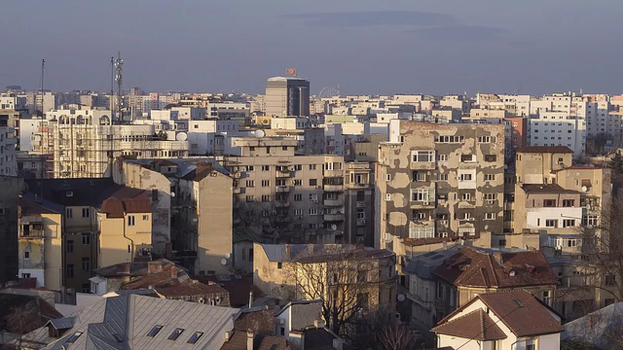 Cu cele mai multe cazuri noi, Bucureștiul rămâne cel mai afectat din țară. Cum arată situația pe județe, după a șasea zi consecutivă cu peste 1.000 de persoane diagnosticate cu COVID-19