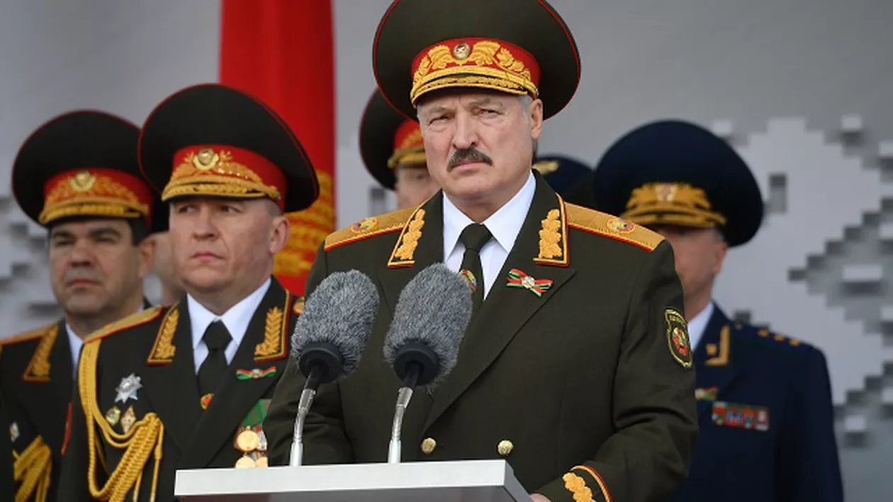Președintele Belarusului susține că a fost bolnav asimptomatic de COVID-19. Aleksandr Lukașenko s-a numărat printre șefii de stat „coronasceptici” (VIDEO)