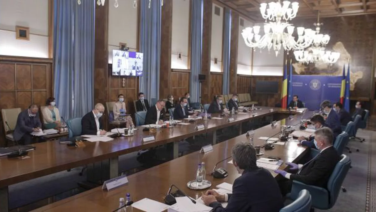 Rectificarea bugetară, pe masa Guvernului. În ședința de vineri ar putea fi adoptate măsuri și pentru noul an școlar (VIDEO)