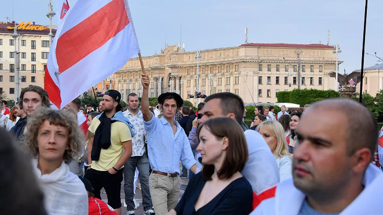 MAE: Românii să amâne călătoriile neesențiale în Belarus. Cei aflați deja acolo să manifeste prudență