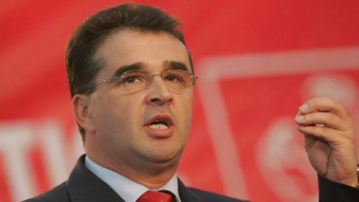 Marian Oprişan (PSD) ameninţă că se va lega cu lanţuri de Palatul Victoria, dacă Guvernul PNL îi va bloca finanţarea pentru noul spital judeţean din Vrancea (VIDEO)