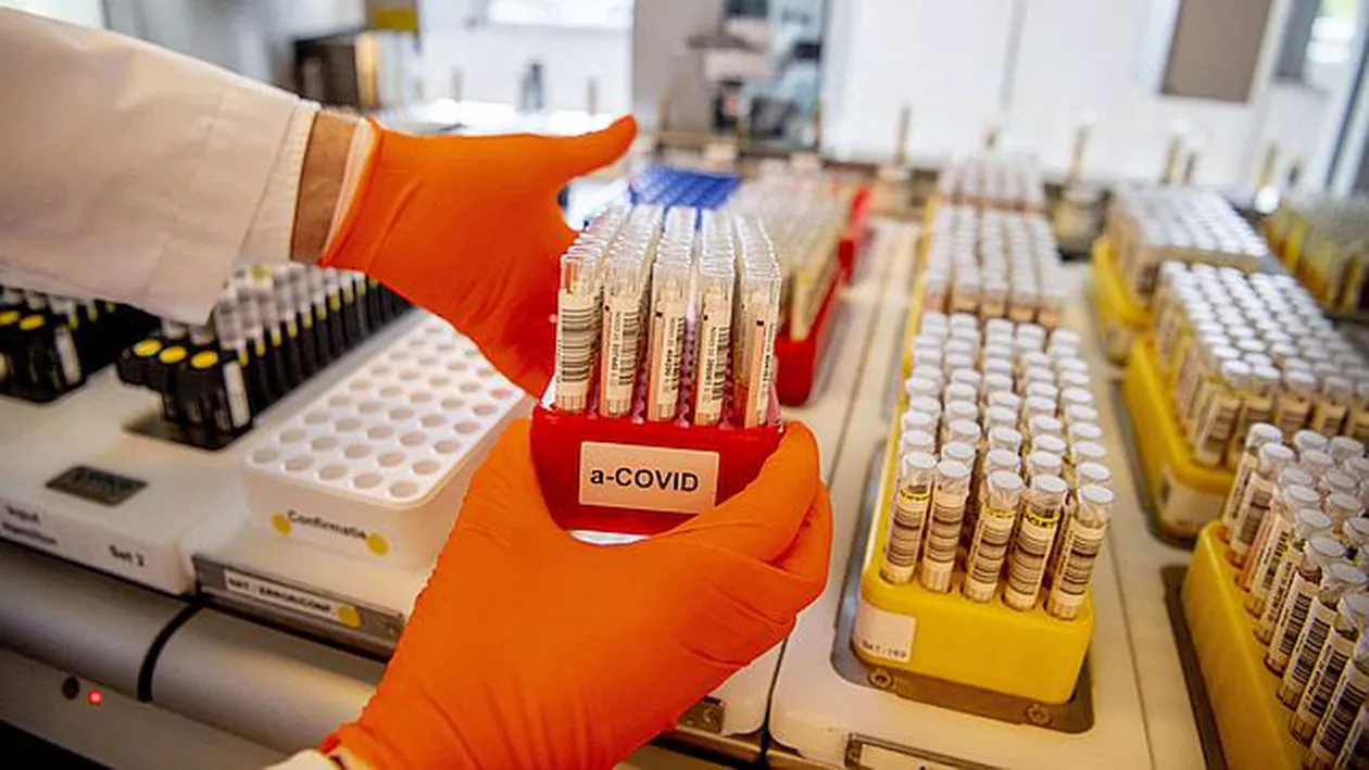 CORONAVIRUS | Peste 1.300 de noi cazuri de COVID-19 în 24 de ore. 497 de pacienți sunt internați în secțiile de ATI, iar alți 48 au decedat