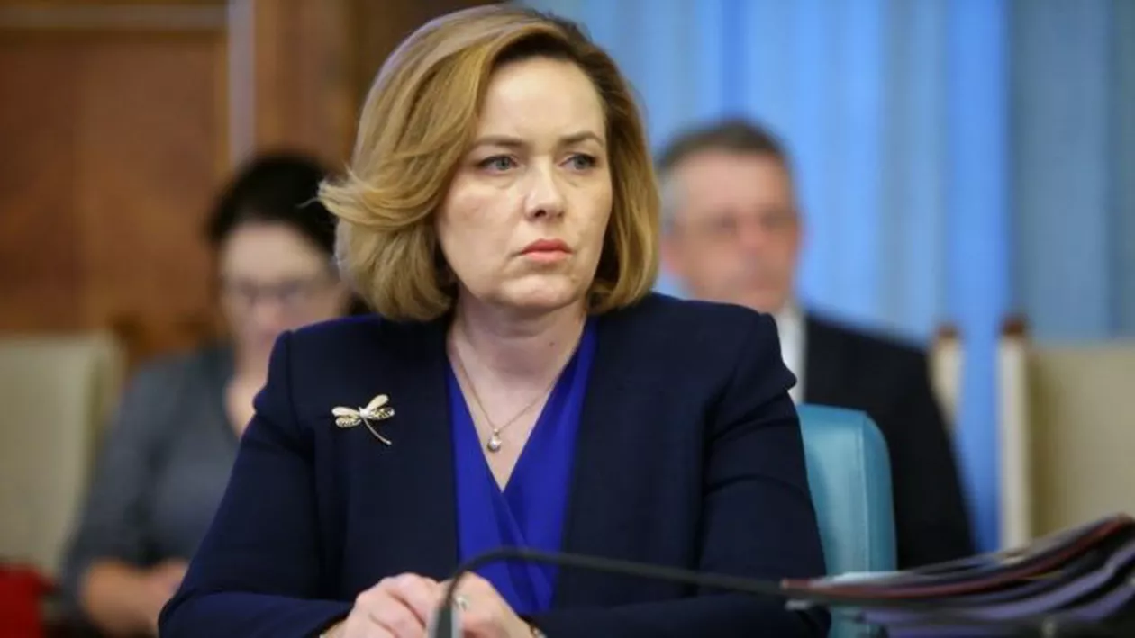 Carmen Dan, precizări despre absența sa din Parlament: „Nu mi-am dorit această situație! Mama mea este în spital, deloc într-o stare bună”