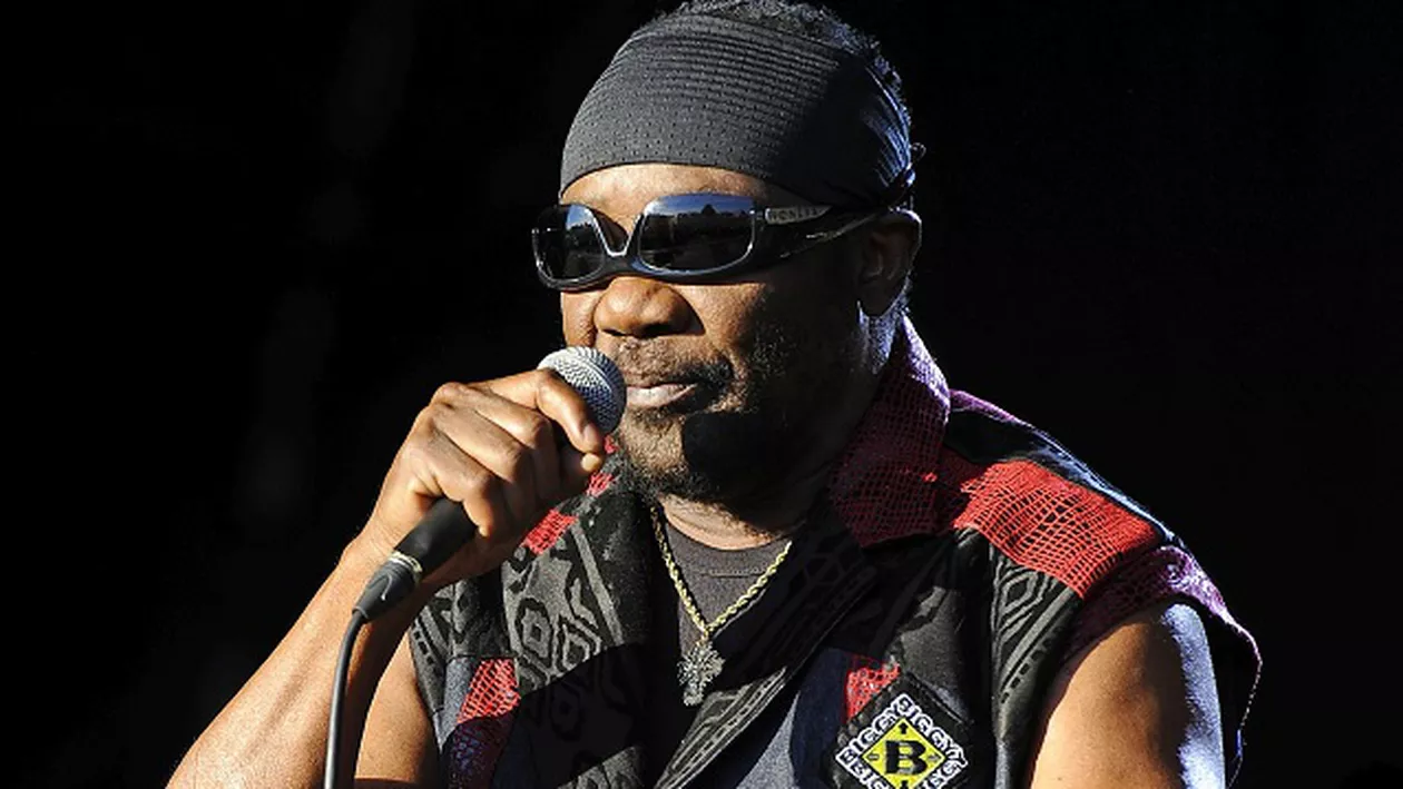 A murit Toots Hibbert, legendă a muzicii reggae și omul despre care se crede că ar fi dat denumirea genului. Recent, revista Rolling Stone îl plasa printre cei mai mari artiști din toate timpurile (VIDEO)