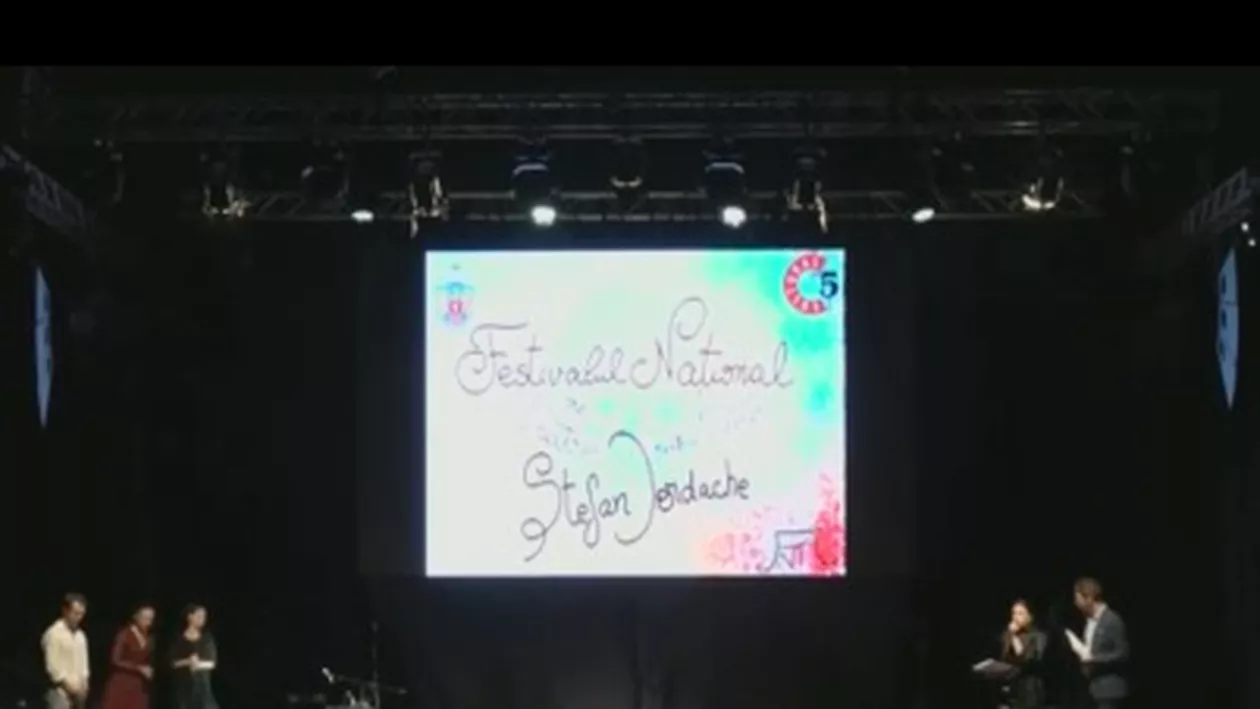 Festivalul de teatru Ștefan Iordache a ajuns la final: Tinerii actori, premiaţi de juriul festivalului (VIDEO)