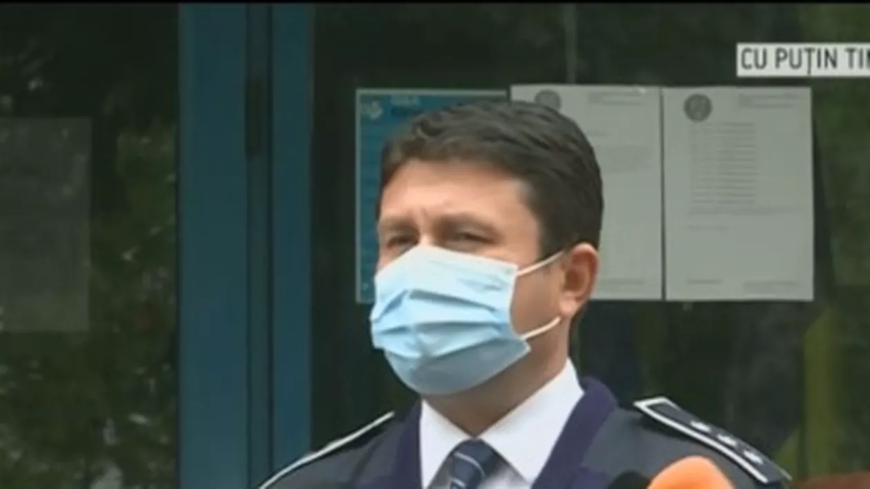 Precizările Poliției cu privire la situația alegerilor de la Sectorul 1: Se fac cercetări după ce un bărbat a ieșit din Biroul Electoral având asupra sa 473 de procese verbale (FOTO, VIDEO)