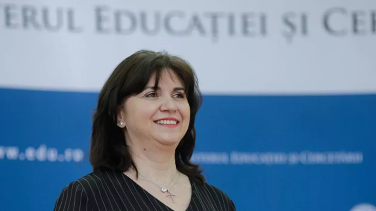 Colegiul Național „Tudor Vianu” din Capitală, unde predă ministrul Educației, Monica Anisie, intră în scenariul roșu