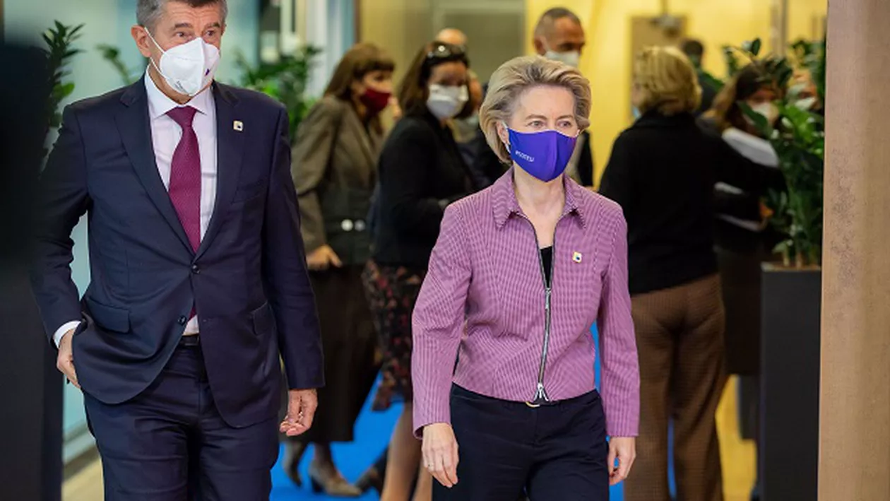 Președinta Comisiei Europene a părăsit summitul UE la scurt timp de la începere. Ursula von der Leyen intră în autoizolare, după ce un membru al staffului său a fost depistat cu COVID-19