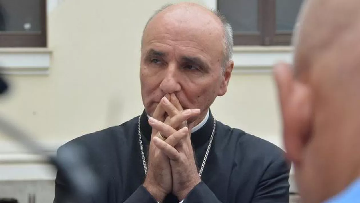 Episcopul greco – catolig de Oradea, Virgil Bercea, testat pozitiv pentru COVID-19. În ce stare se află