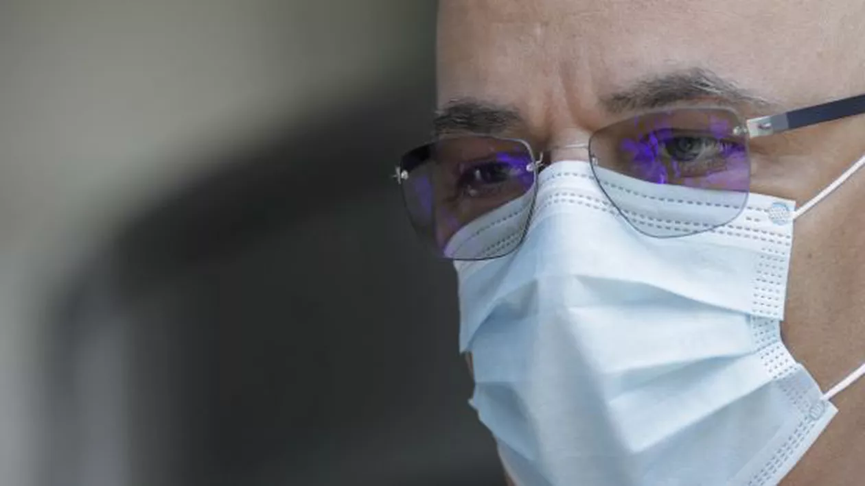 Raed Arafat, despre deconectarea pacienților pe moarte, aflați în ATI: „Este medicină de dezastru / Soluția este creșterea numărului de locuri”