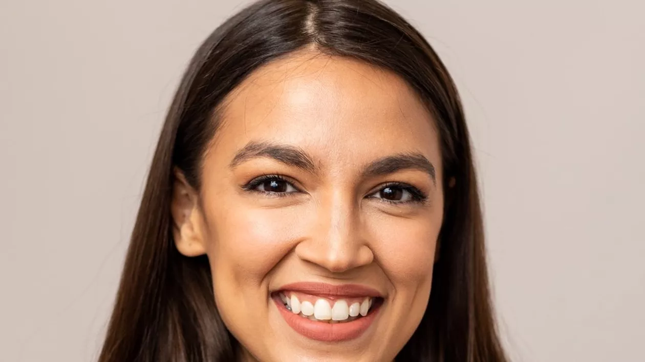 Aproape 700.000 de persoane au urmărit-o pe democrata Alexandria Ocasio-Cortez în timp ce juca live jocul video „Among Us”