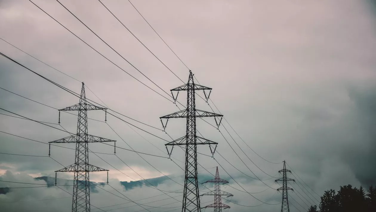 Alimentarea cu energie electrică va fi înteruptă în București și alte două județe din țară, în cursul zilei de miercuri