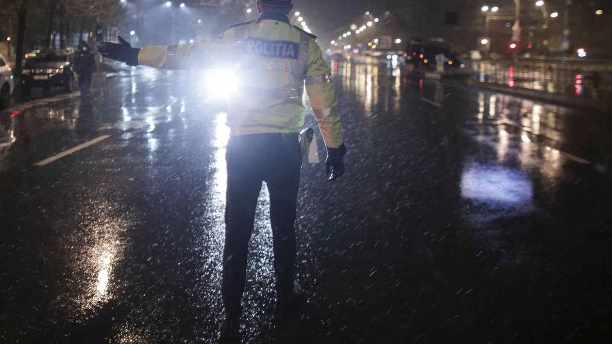 Condițiile în care poate fi prezentată pe telefon declarația pe propria răspundere pentru deplasarea pe timp de noapte. Explicațiile STS