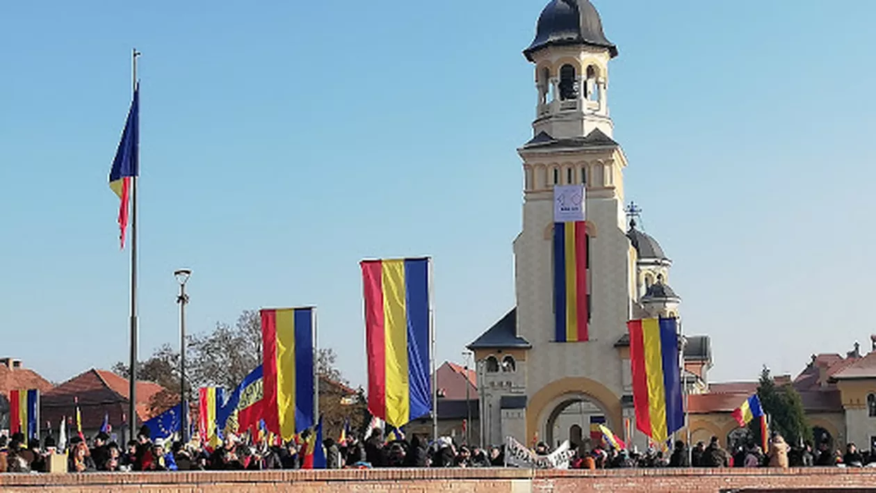 1 Decembrie 2020, fără paradă militară, focuri de artificii și spectacole în aer liber la Alba Iulia / Primarul Gabriel Pleșa: „În inimile românilor, sărbătoarea va fi la fel de frumoasă (VIDEO)