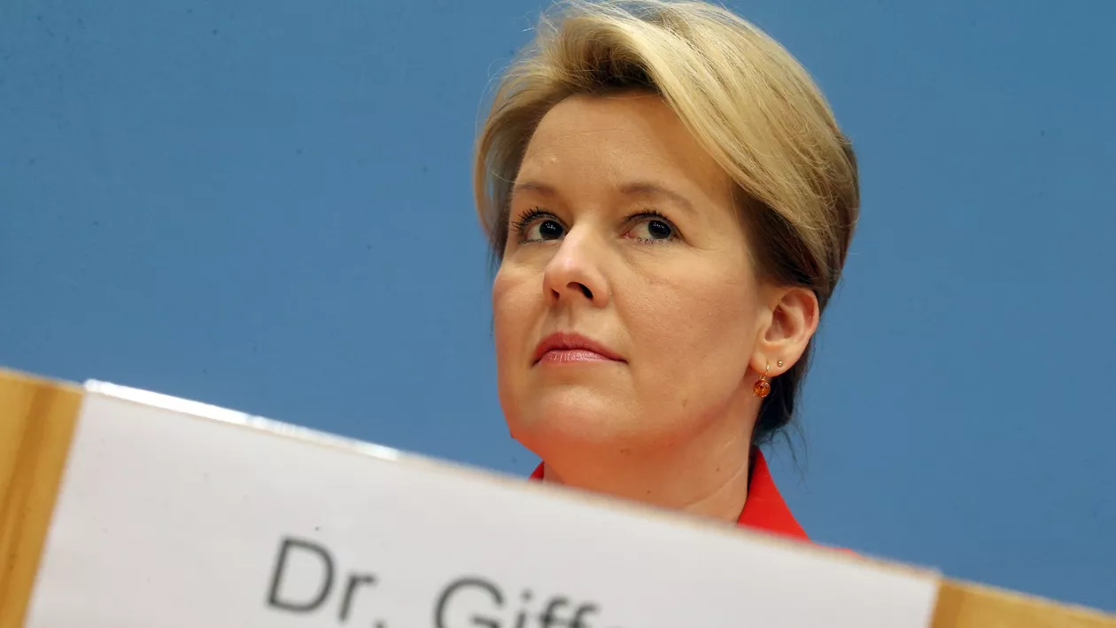 Franziska Giffey, ministrul german al familiei, vrea să renunțe la doctorat, în urma acuzațiilor de plagiat
