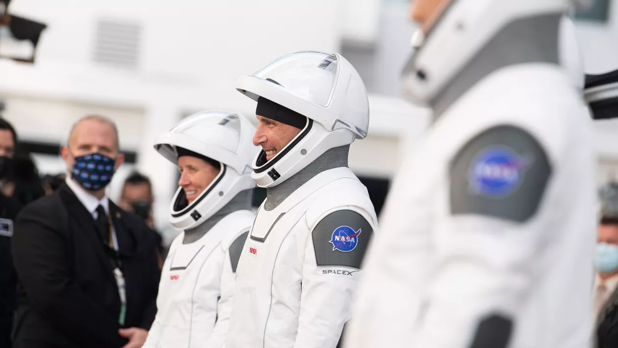 O rachetă a SpaceX, cu patru astronauți la bord, a decolat cu succes spre Stația Spațială Internațională (VIDEO)