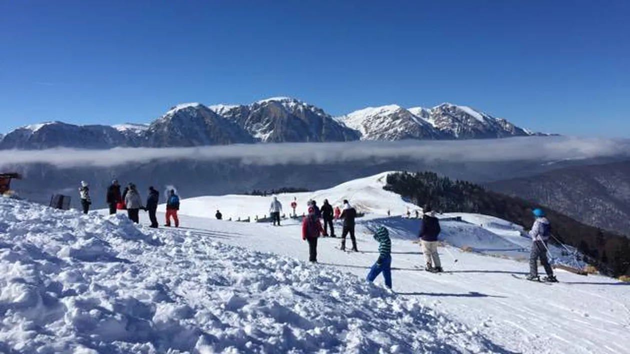 Avertismentul specialiștilor: Valea Prahovei va deveni și mai periculoasă decât litoralul. Riscul de infectare va fi uriaș