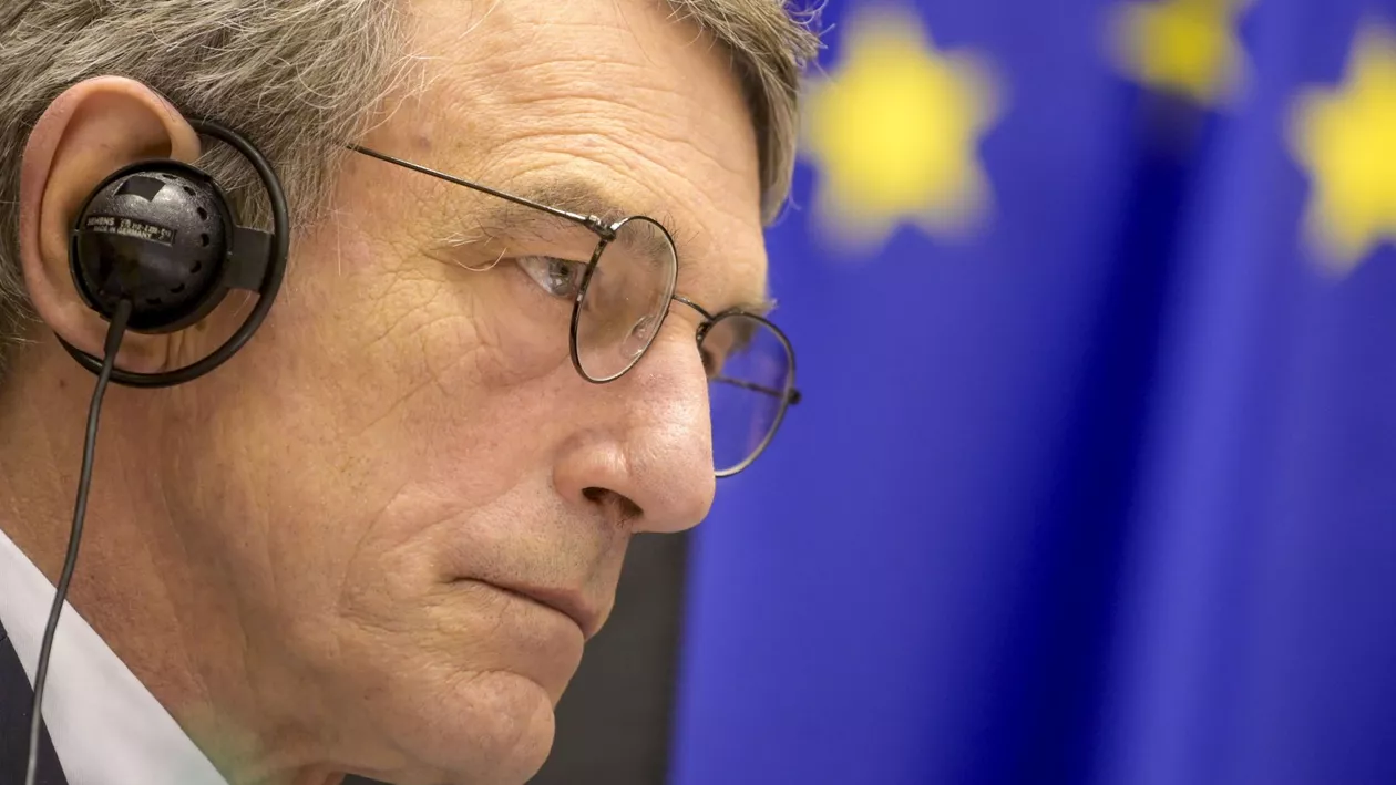 Preşedintele Parlamentului European a anunțat că fondul de redresare economică va fi lansat cu sau fără susținerea Poloniei şi Ungariei. David Sassoli: Nu putem face un pas în spate