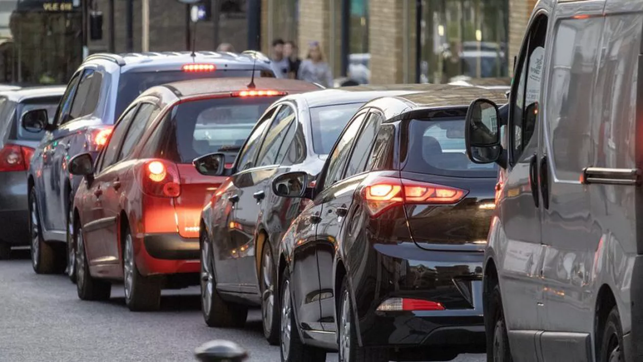 Plăţile pentru permisul de conducere, certificatul de înmatriculare şi autorizaţia de circulaţie pot fi făcute online