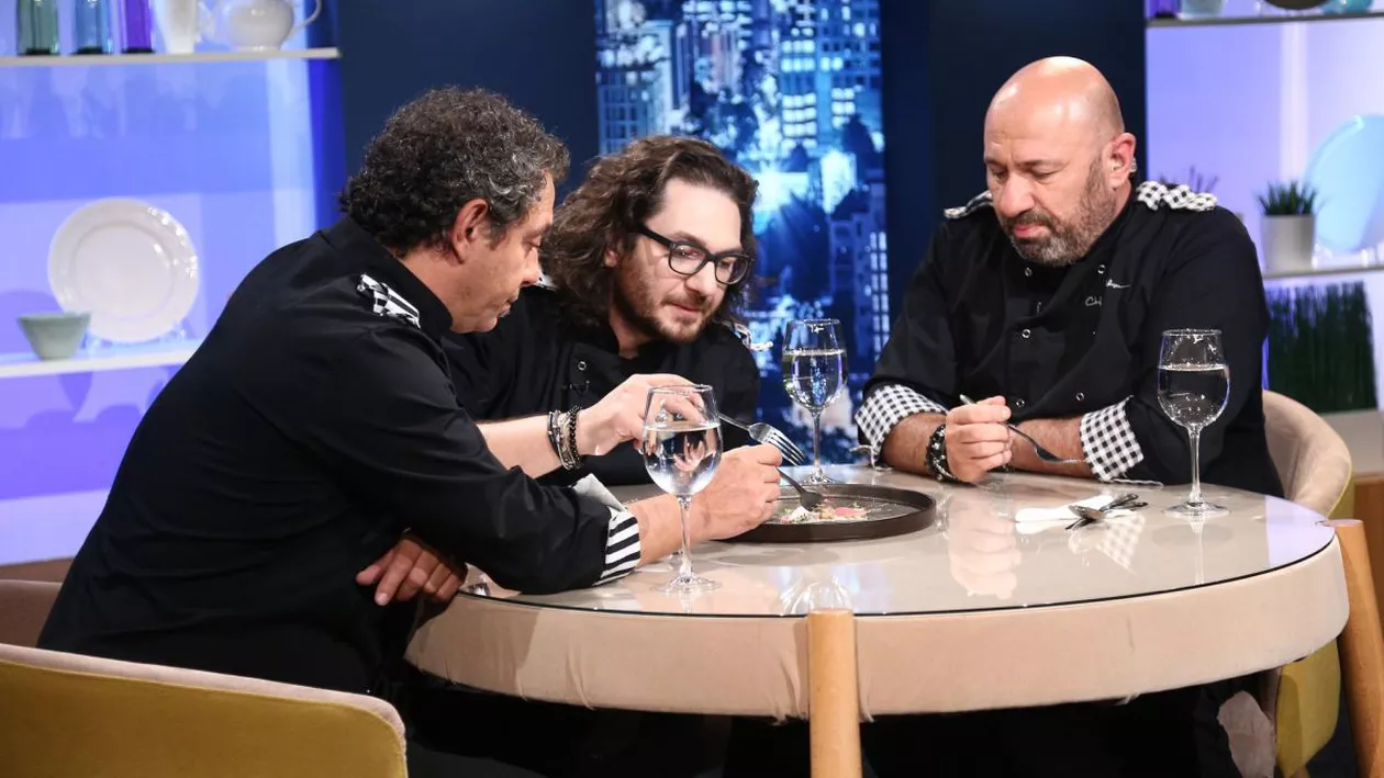 Ei sunt concurenții care merg în finala Chefi la Cuțite. Marele învins la serii este Cristi Boca, cuțitul de aur al lui Chef Scărlătescu