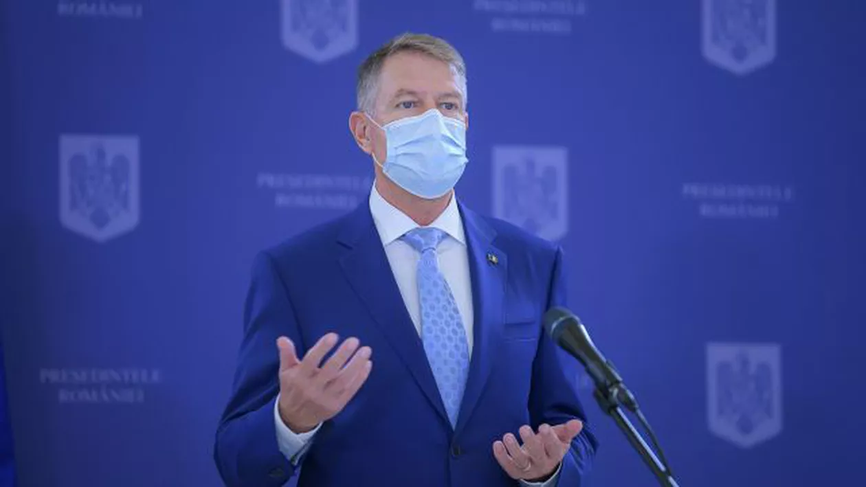 Ședință privind gestionarea epidemiei de COVID-19, la Cotroceni. Klaus Iohannis discută cu Nicolae Ciucă, Nelu Tătaru, Raed Arafat și Valeriu Gheorghiță