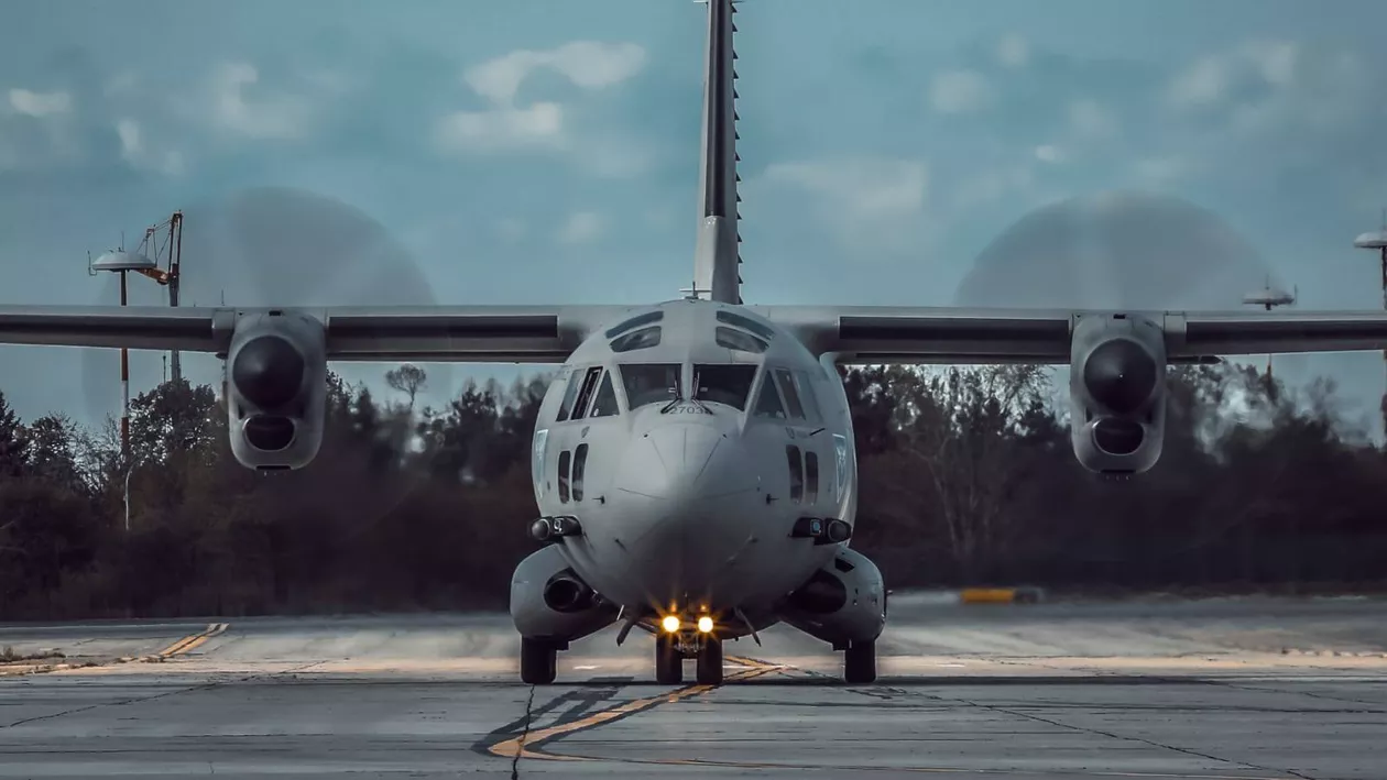 O aeronavă a Forţelor Aeriene Române va aduce la București echipamente de terapie intensivă, donate de Germania pentru pacienții COVID-19