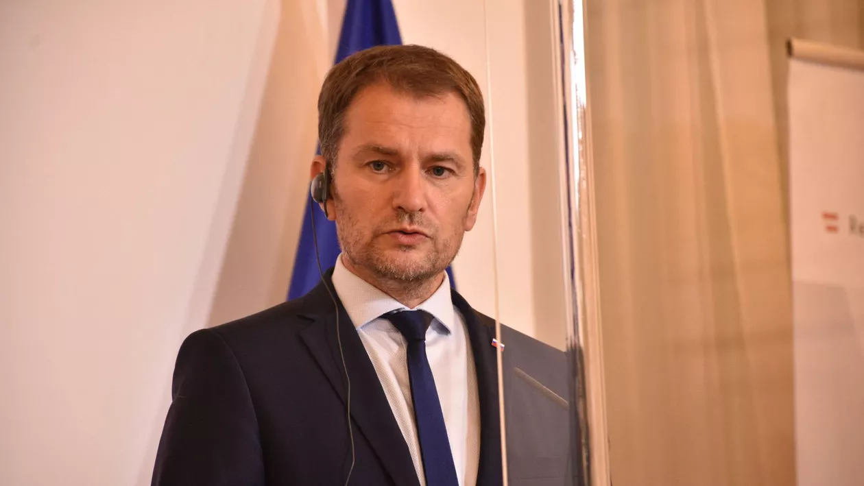 Premierul Slovaciei, Igor Matovic, are coronavirus. El a participat la summitul UE în care s-ar fi infectat Emmanuel Macron