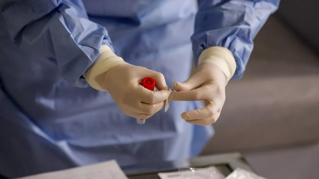 Încă 4.310 de cazuri de coronavirus în România, din 27.653 de teste, și 146 decese. La Terapie Intensivă sunt 1.234 de pacienți COVID-19. Bilanțul epidemiei