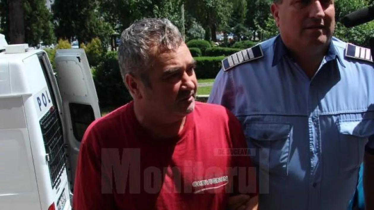 Vasile Lavric, supranumit ”mâncătorul de femei, internat la Spitalul Penitenciar Rahova, după o lună de greva foamei