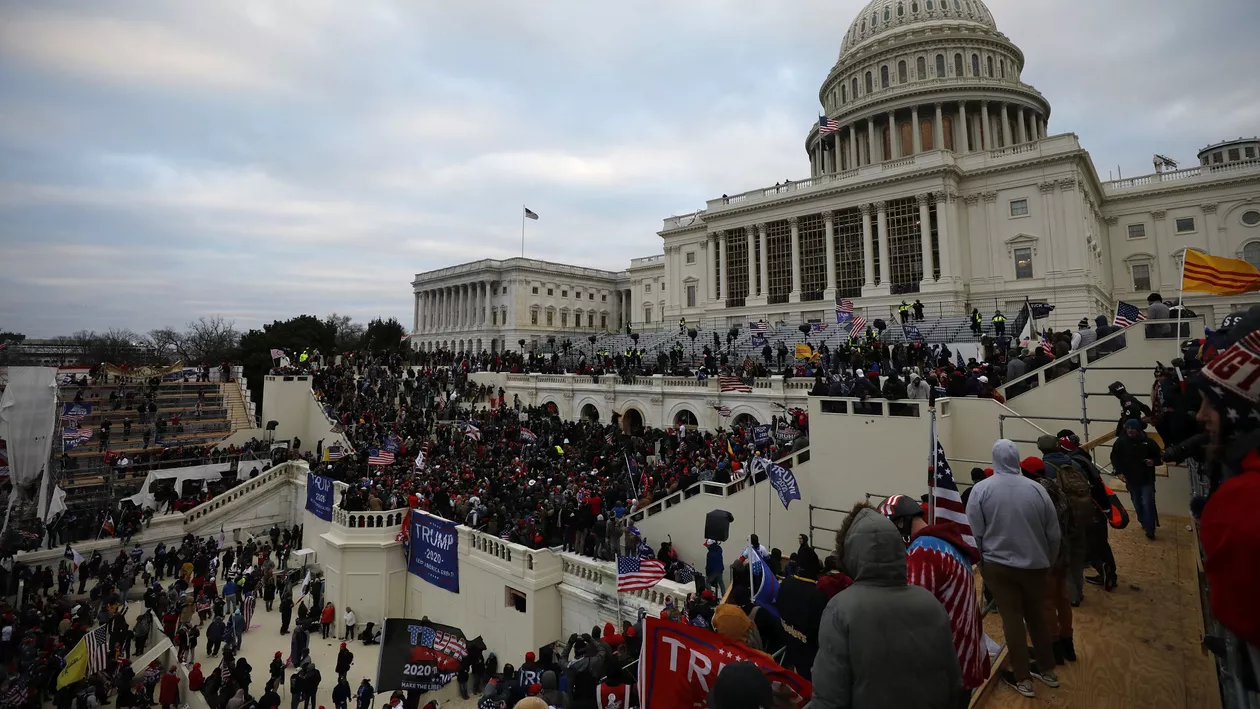 Iulian Chifu: Joe Biden va trebui să recompună societatea americană și să depășească faliile profunde din societatea americană / Democrația, ca sistem, are forța de a se vindeca (VIDEO)