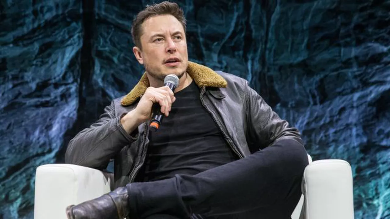 Cum arată Maye Musk, mama miliardarului Elon Musk. Fostul fotomodel și-a păstrat frumusețea naturală chiar și la 70 de ani