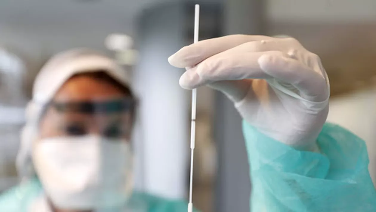 Ce spune soțul tinerei infectate cu noua tulpină de coronavirus: A fost o simplă răceală şi atât