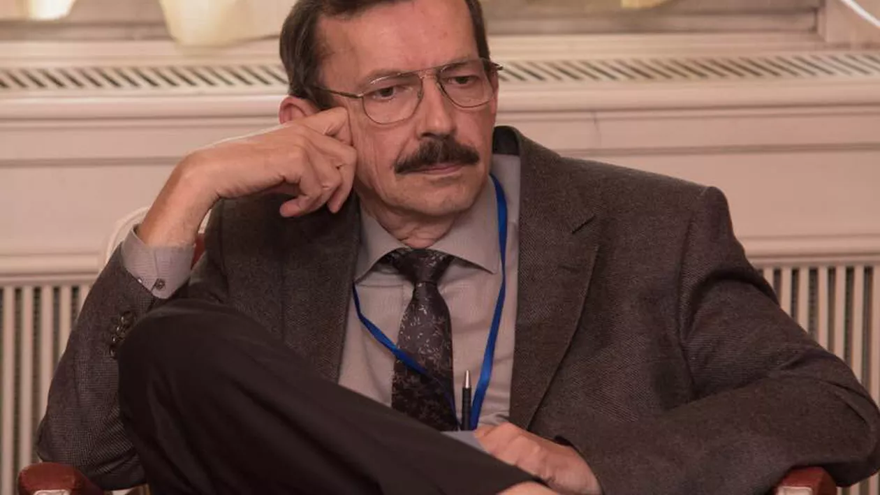 EXCLUSIV // Dr. Emilian Popovici, epidemiolog: „Cu siguranță nu se va renunța la purtatul măștii în vară, în spațiile deschise