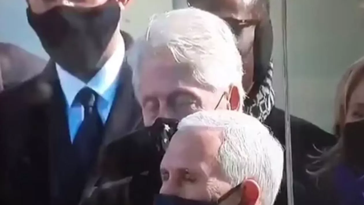 Bill Clinton a ațipit chiar în timpul discursului de învestire a lui Joe Biden (VIDEO)